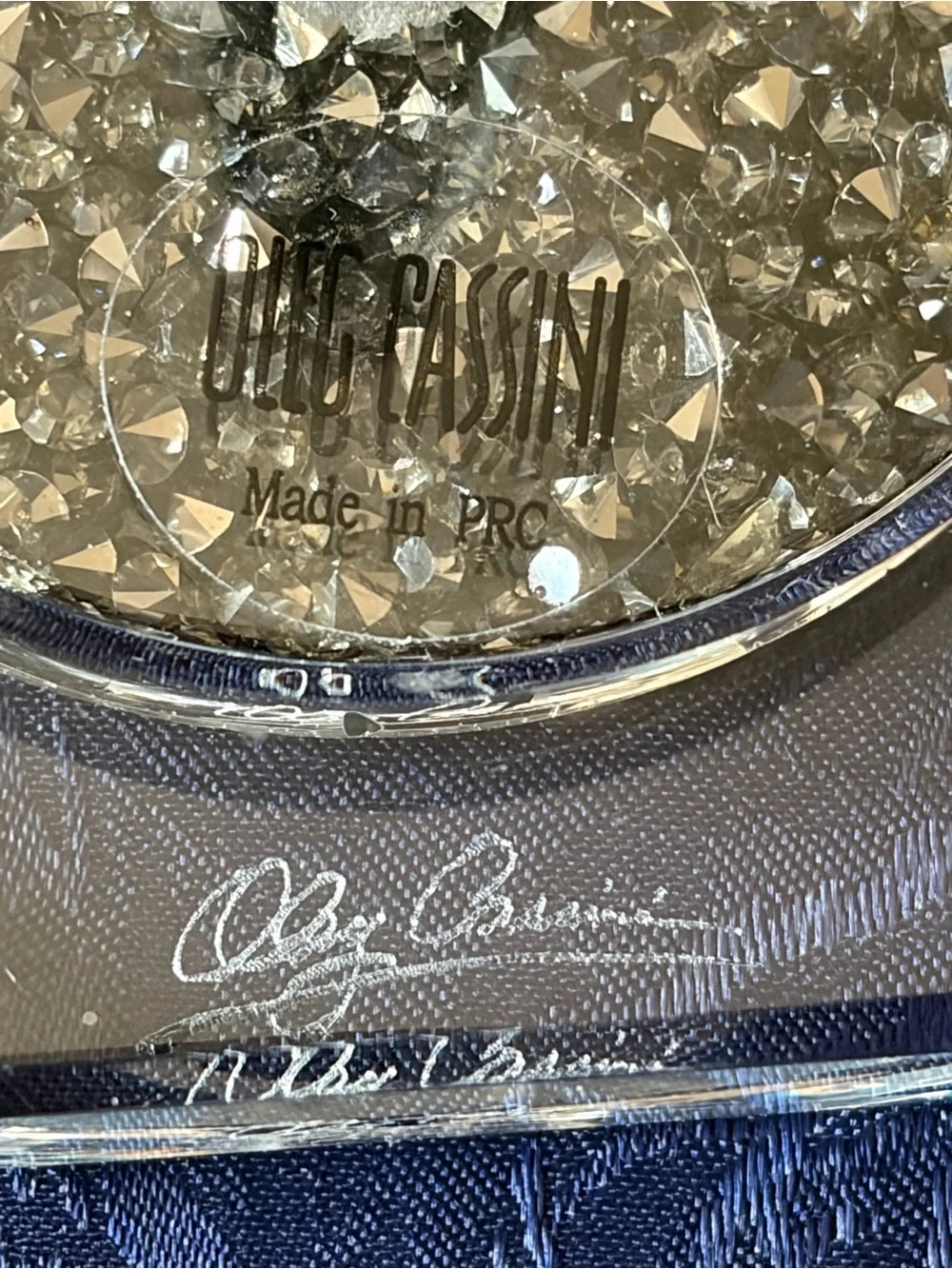 Oleg Cassini Crystal Decorative Glass Ring Holder/Display